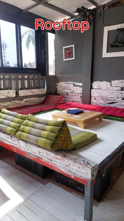 Dormsin Social Pansiyon Phi Phi Adaları Dış mekan fotoğraf